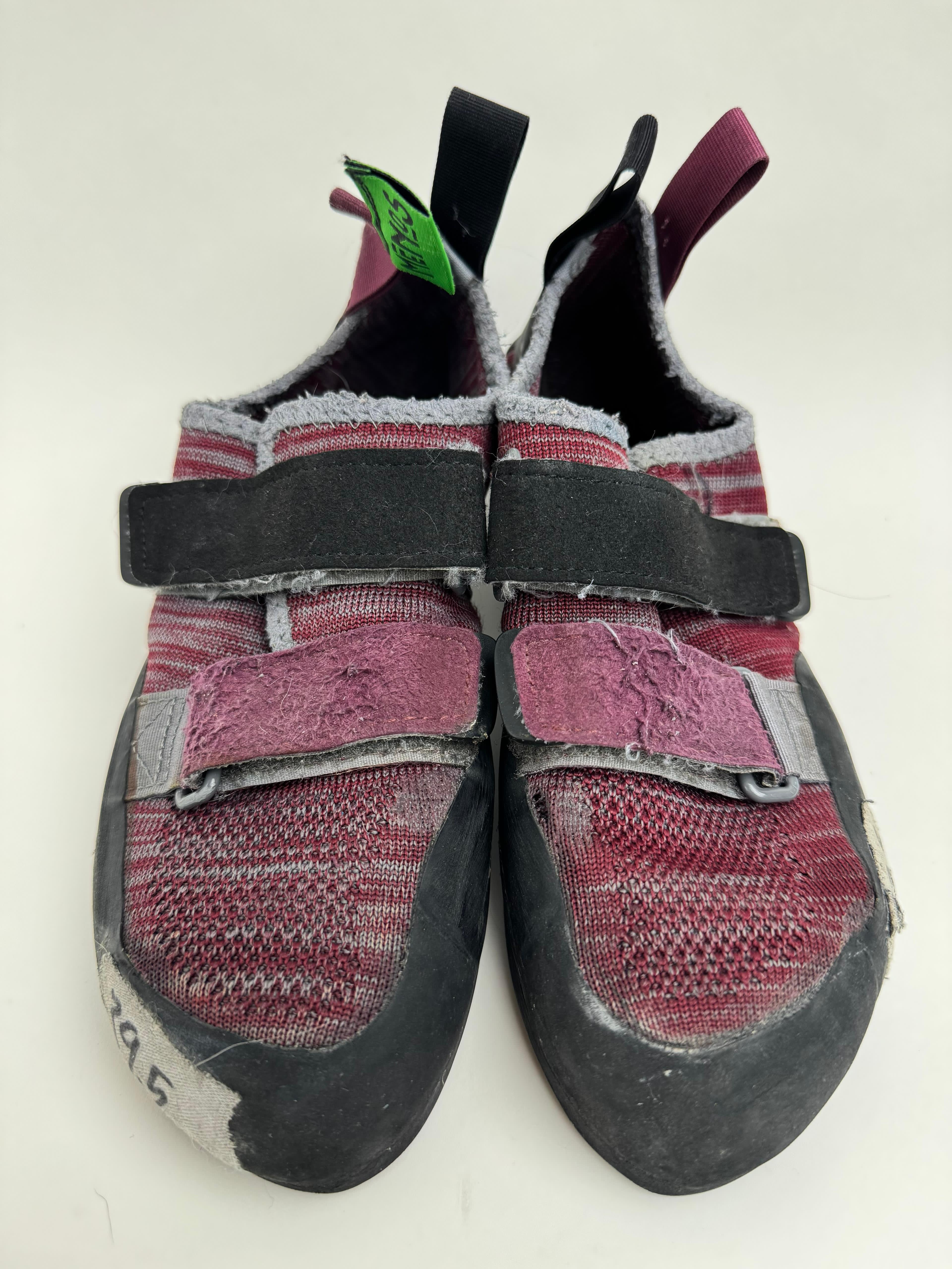 Black Diamond Momentum EU 33 — Menos Upcycled Climbing Shoes